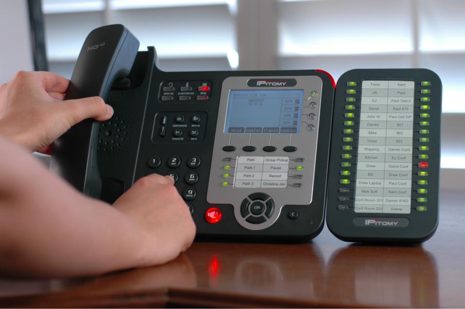 IP410 With IPX32 Console